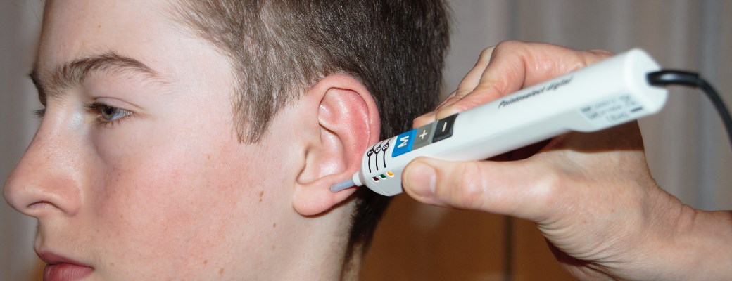 Ohr-Laser-Akupunktur und Aurikulomedizin